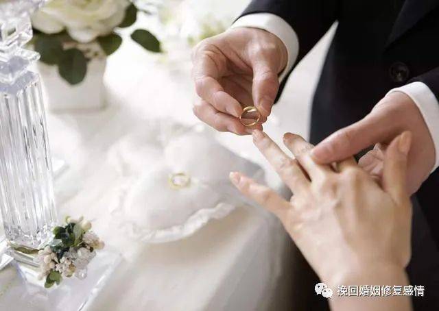 挽回婚姻修复感情：夫妻冷战，如何破冰重新修复夫妻关系？